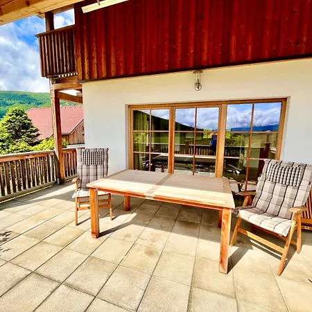 Chalet Pforchblick * ماوترندورف